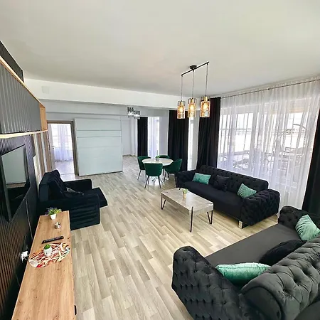 Summerland-mamaia Beautiful Penthouse